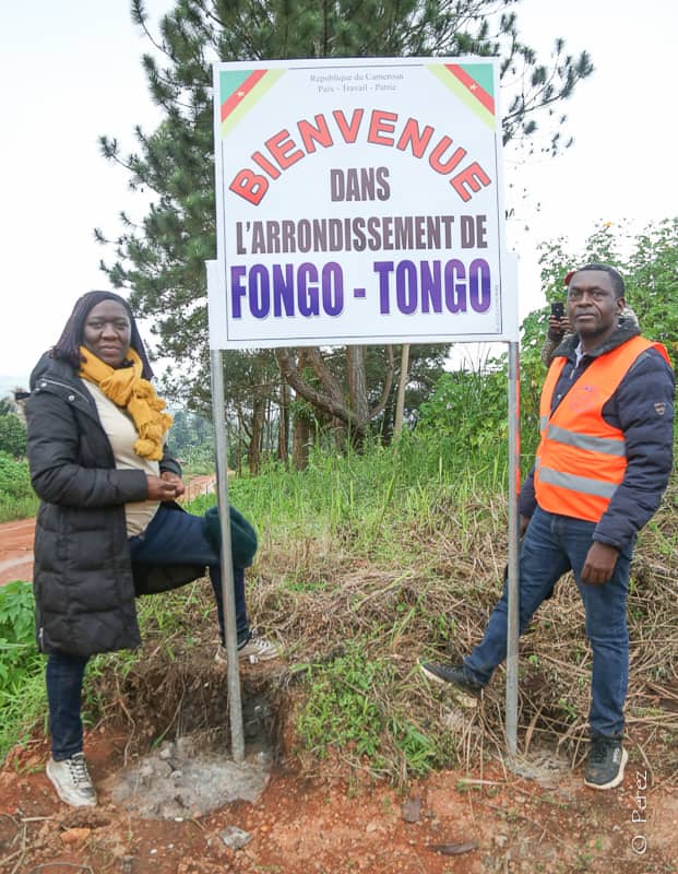 Après le parcours titanesque dans les sites archéologiques, touristiques et historiques de Fongo-Tongo : le Maire de Fongo-Tongo et l’ONG allemande sont de retour du terrain